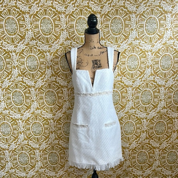 NWT MAJORELLE Tricia White Sleeveless V-Neck Pearl Beaded Tweed Mini Dress Sz M - Picture 7 of 14